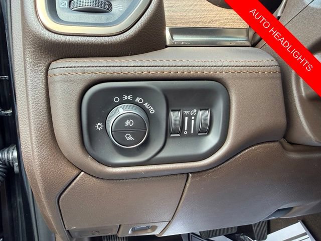 New 2026 RAM 3500 Longhorn AWD/4WD image 32