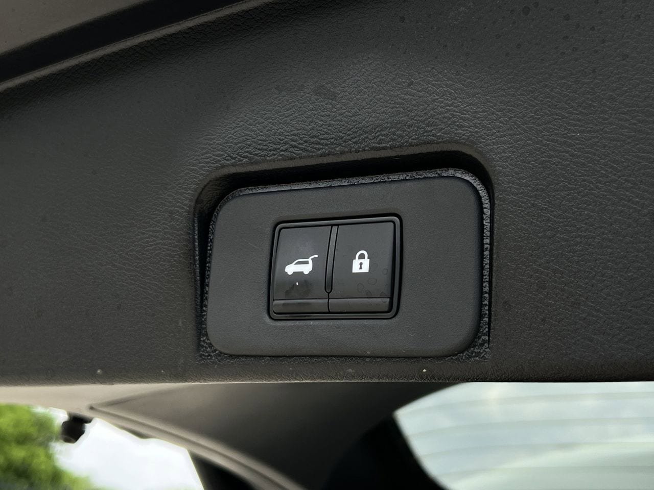 Certified 2023 Nissan Rogue SL FWD image 27