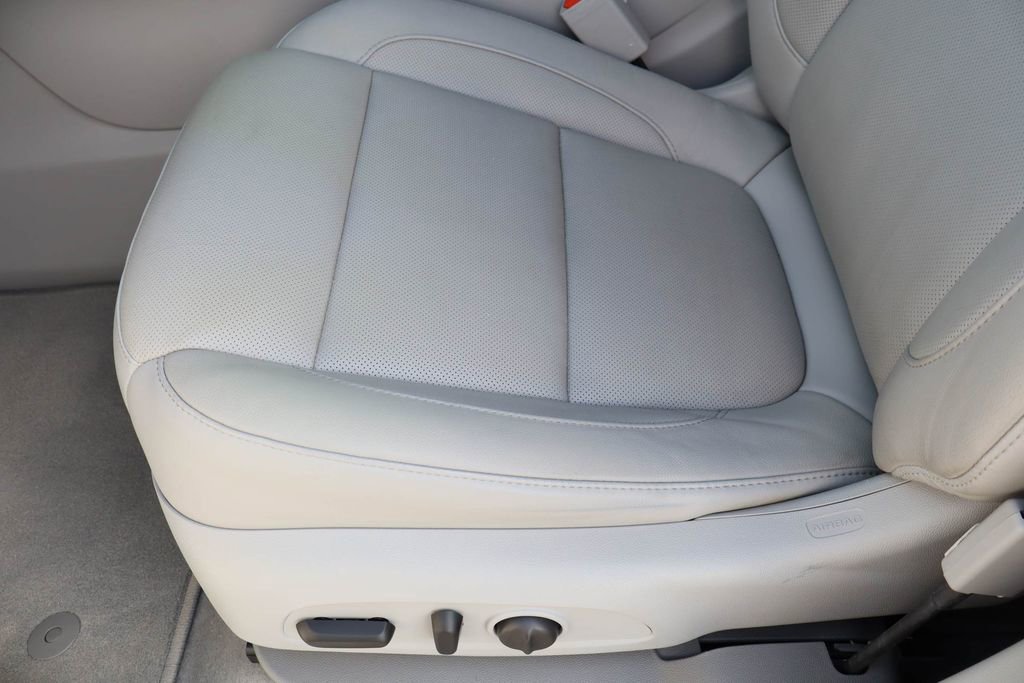 Used 2018 GMC Acadia SLT image 20