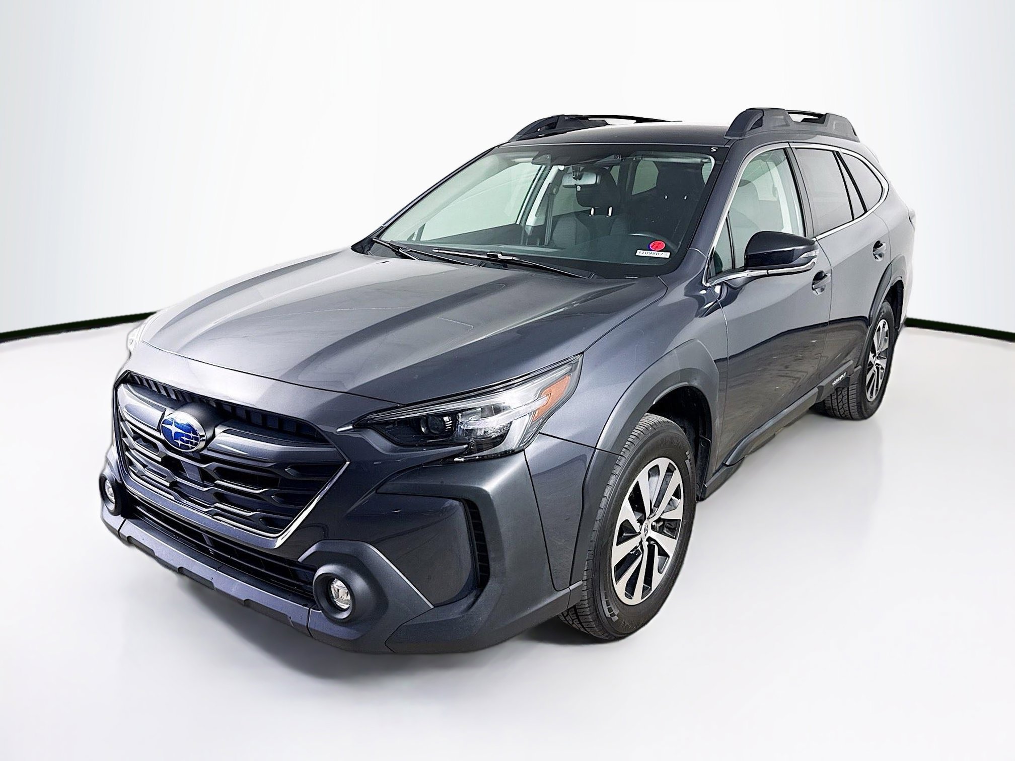 Used 2024 Subaru Outback Premium AWD/4WD image 4