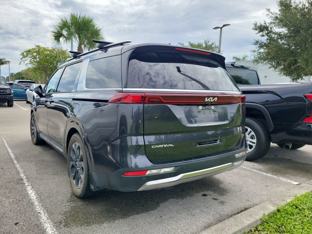 Used 2023 Kia Carnival SX Prestige FWD image 6