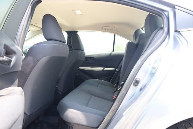 Used 2025 Toyota Corolla LE FWD image 22