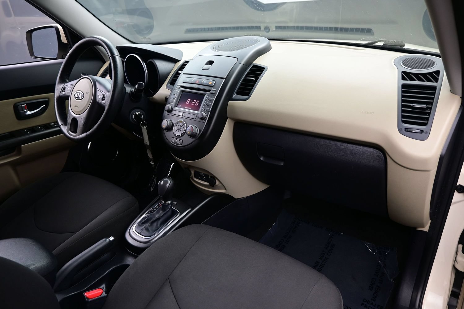 Used 2012 Kia Soul ! FWD image 14