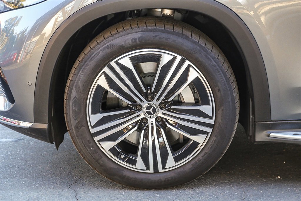 Used 2023 Mercedes-Benz EQS 450+ 4MATIC SUV image 11