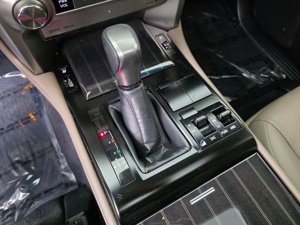 Used 2021 Lexus GX 460 Premium w/ Premium Package AWD/4WD image 25