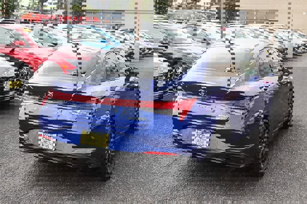 Used 2023 Hyundai Elantra Blue w/ Cargo Package image 3