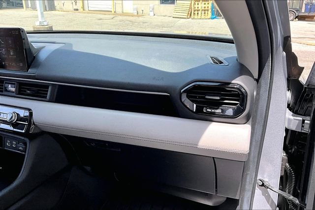 Used 2025 Honda Pilot Touring image 21