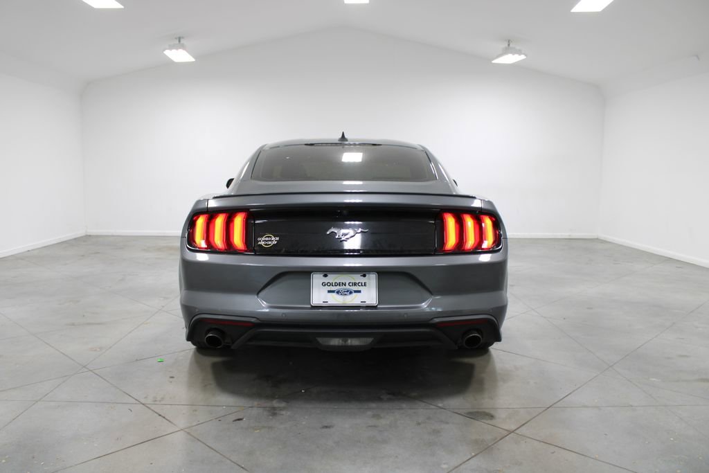 Used 2023 Ford Mustang Premium image 8
