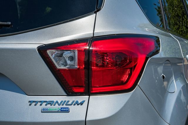 Used 2019 Ford Escape Titanium AWD/4WD image 8