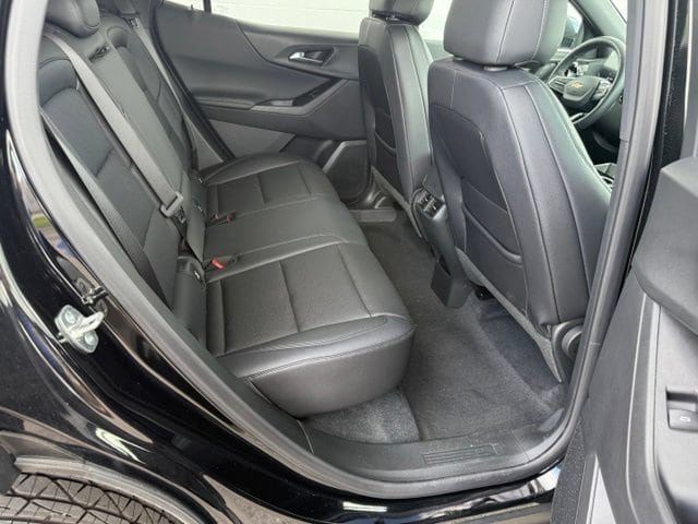 Certified 2026 Chevrolet Equinox LT w/ Convenience Package II FWD image 14