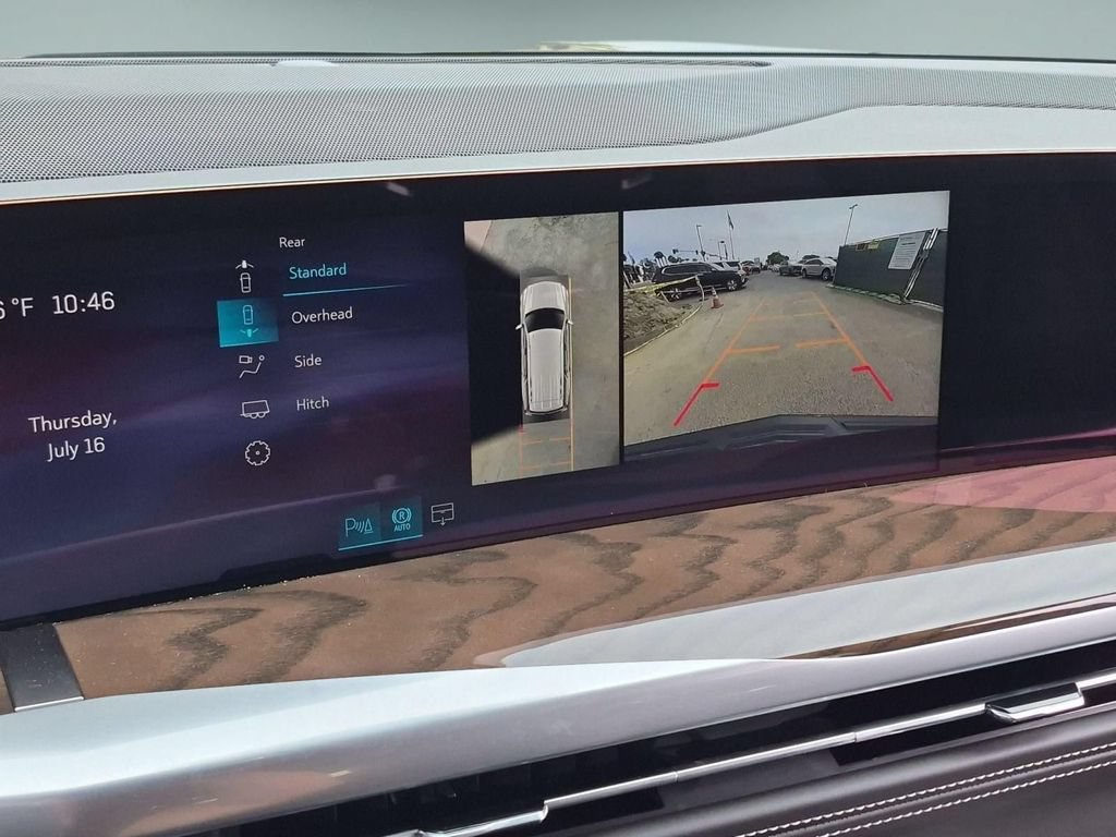 New 2026 Cadillac Escalade Platinum Sport w/ LPO, ONYX Package AWD/4WD image 14