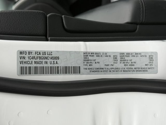 Used 2022 Jeep Grand Cherokee Limited AWD/4WD image 23