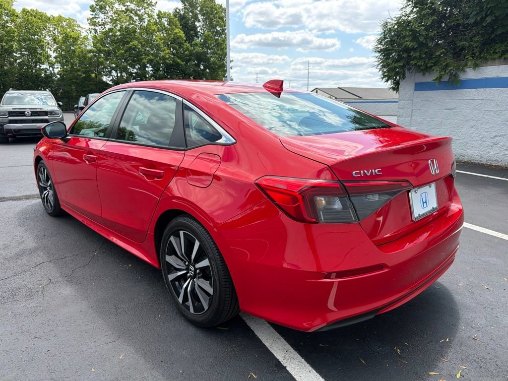 Used 2023 Honda Civic EX image 3
