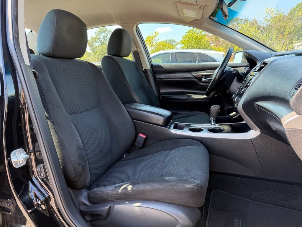 Used 2015 Nissan Altima 2.5 SV FWD image 30