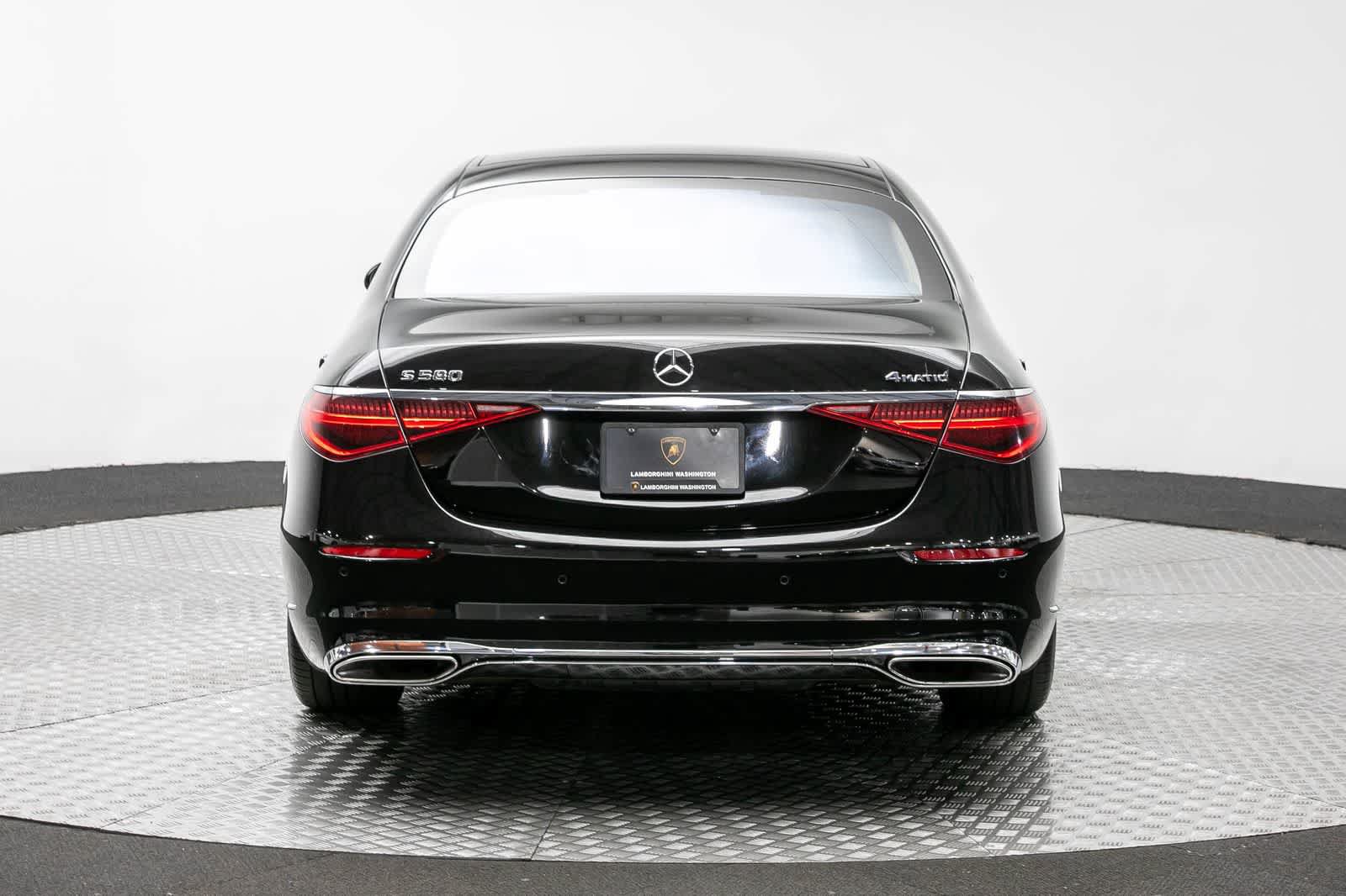 Used 2022 Mercedes-Benz S 580 4MATIC Sedan w/ Rear Seat Package image 5