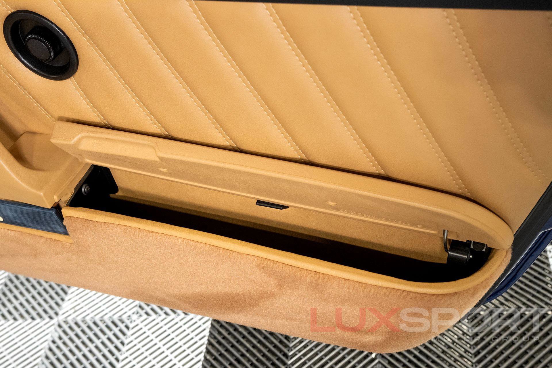 Used 1992 Porsche 911 Carrera image 50