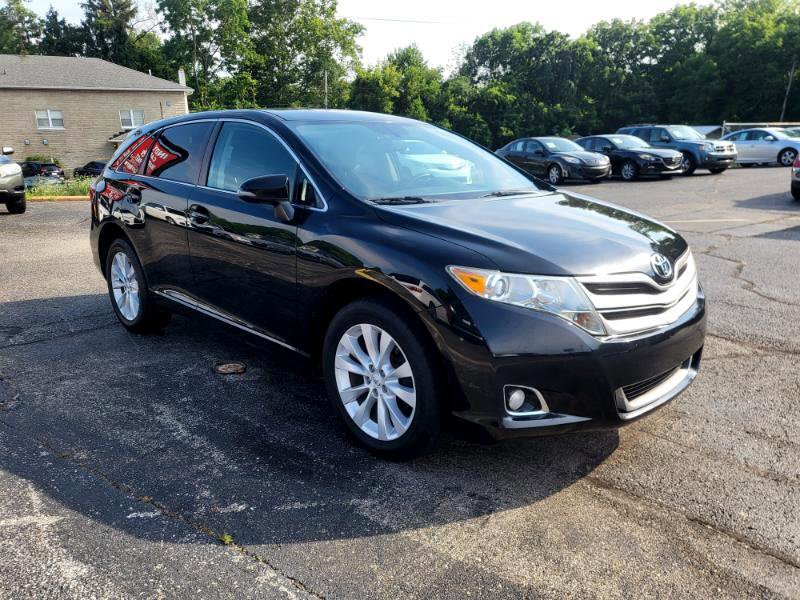 Used 2013 Toyota Venza LE image 3