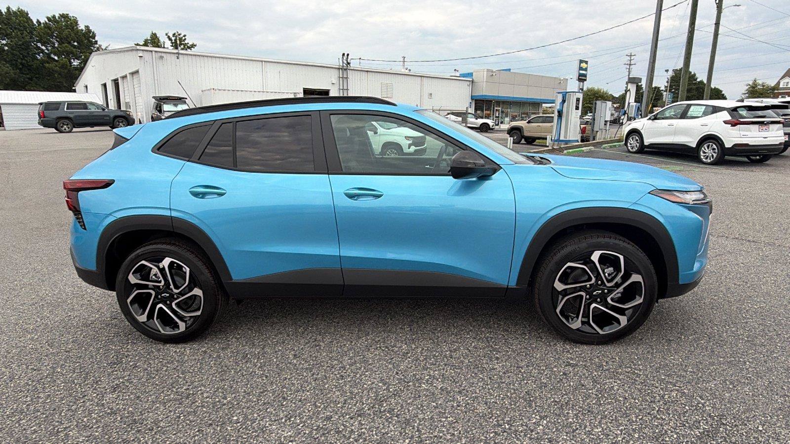 New 2026 Chevrolet Trax RS w/ Driver Confidence Package FWD image 7