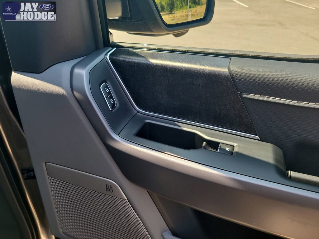 New 2025 Ford F150 Lightning Flash image 32