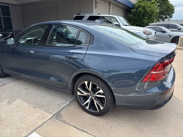 Used 2024 Volvo S60 B5 Plus FWD image 4