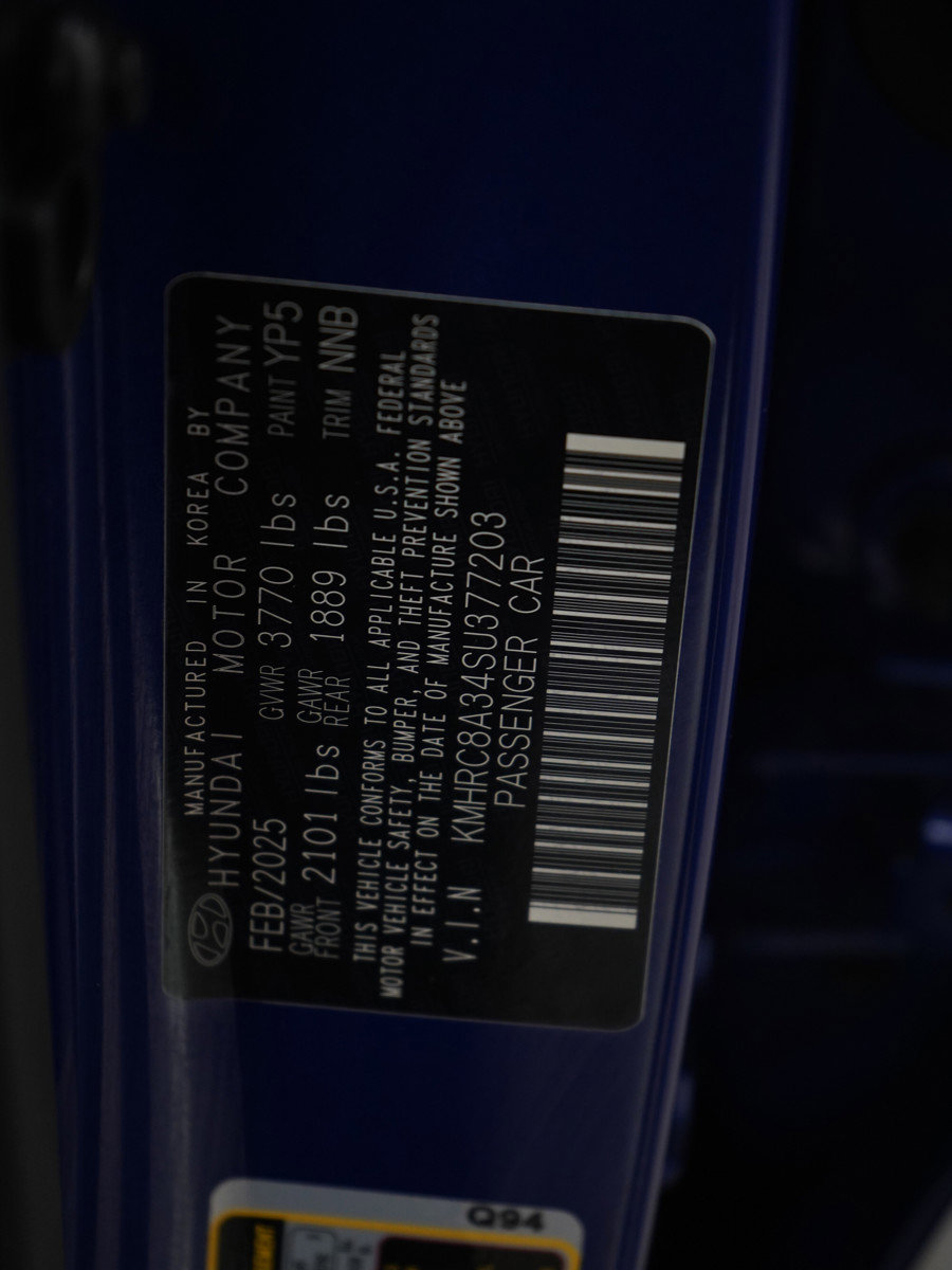 Certified 2025 Hyundai Venue SEL image 26