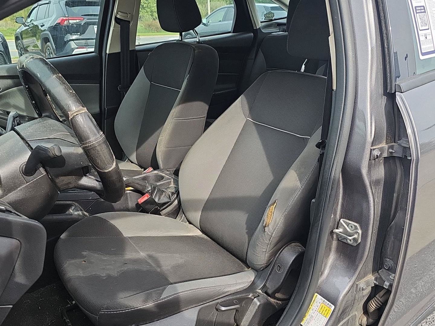 Used 2014 Ford Focus S FWD image 16