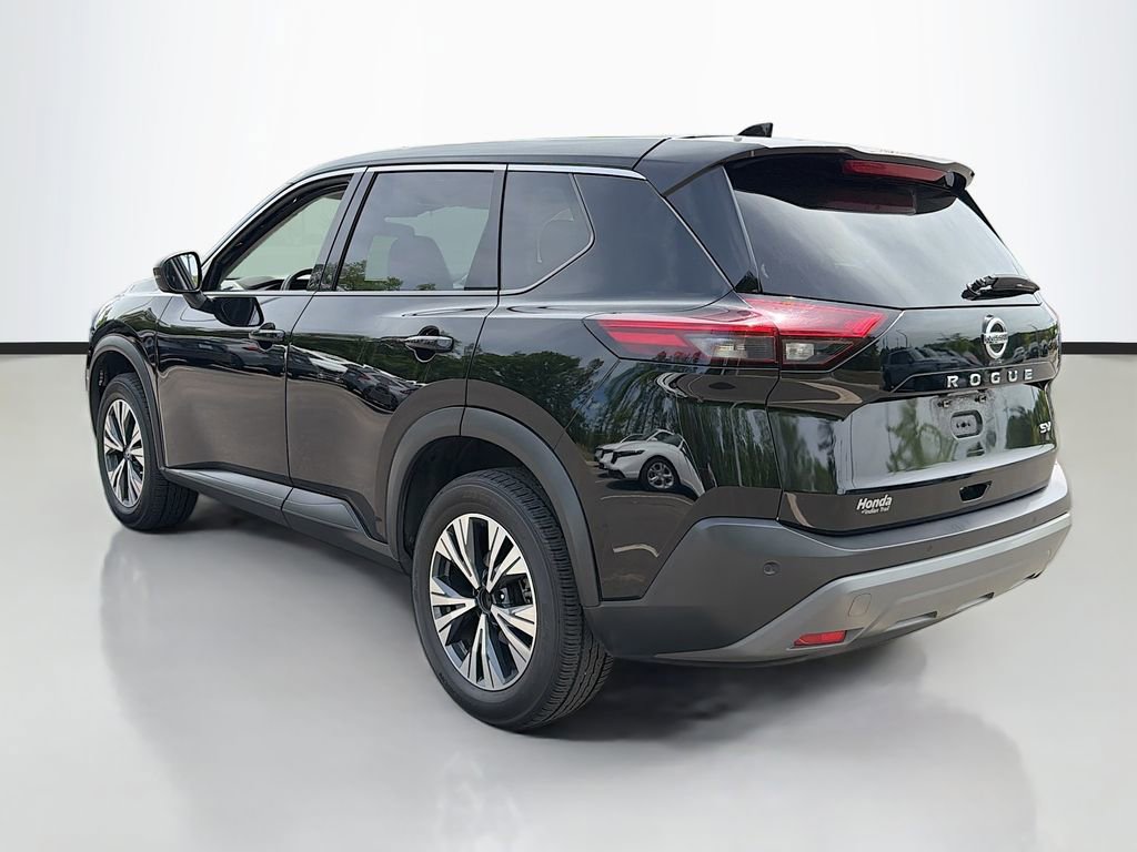 Used 2021 Nissan Rogue SV FWD image 8