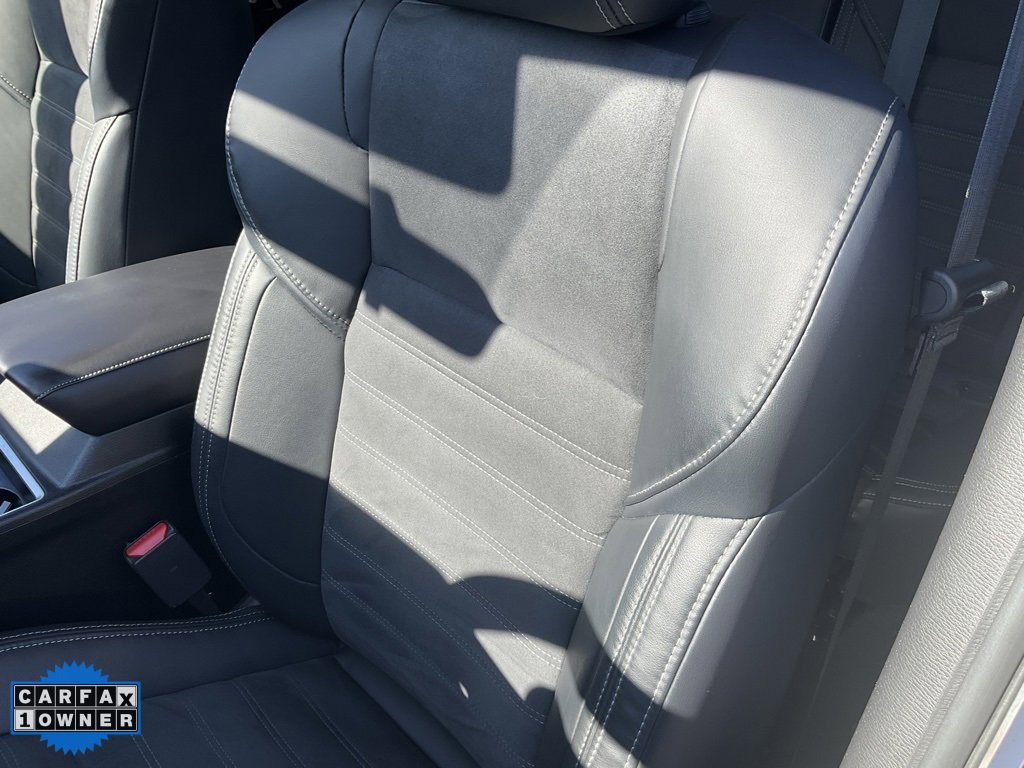 Used 2023 Mitsubishi Outlander SE image 18