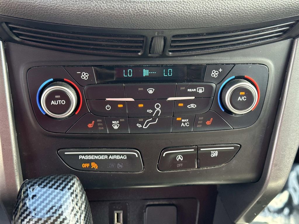 Used 2018 Ford Escape SE image 26