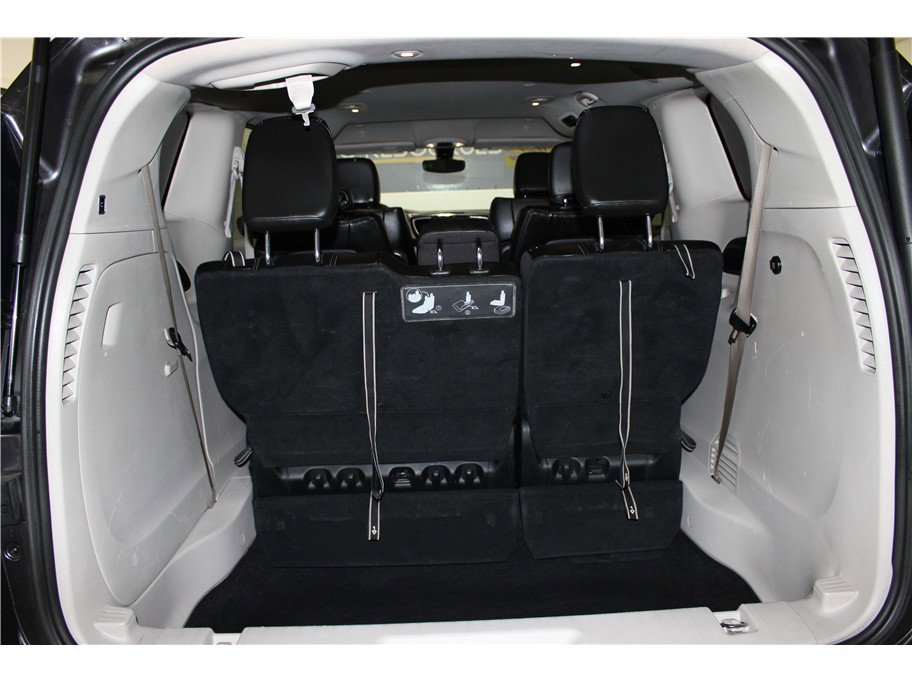 Used 2021 Chrysler Voyager Lxi image 20