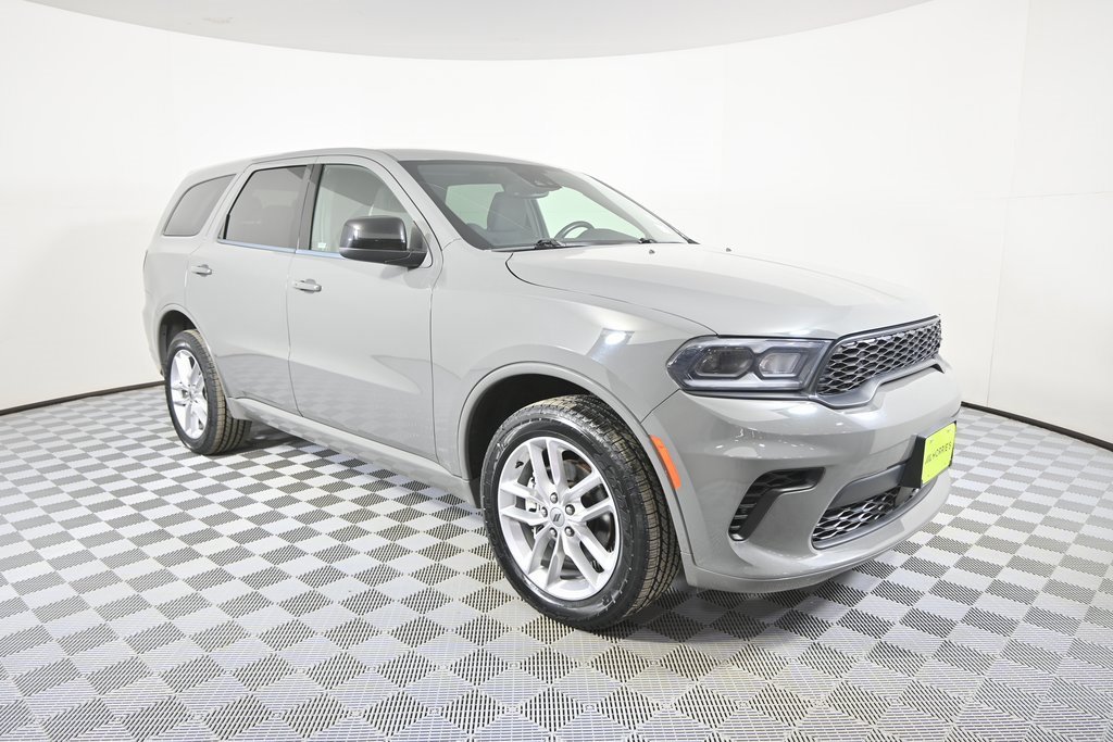 Used 2023 Dodge Durango GT image 9