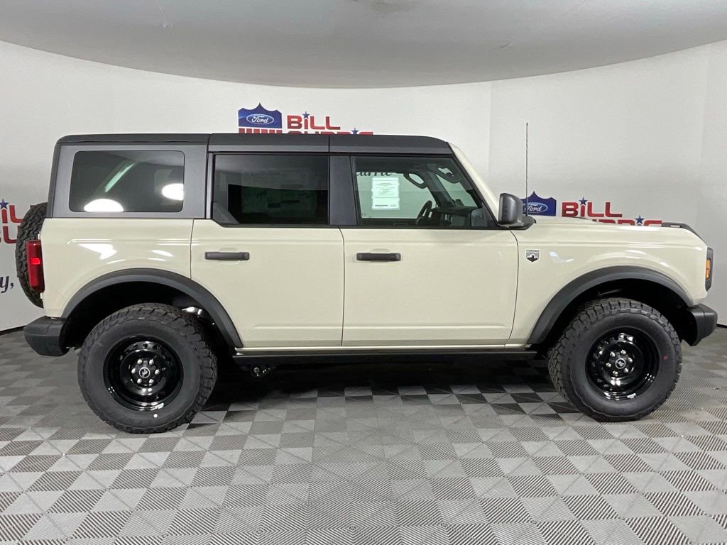 New 2026 Ford Bronco Big Bend w/ Black Diamond Package image 2