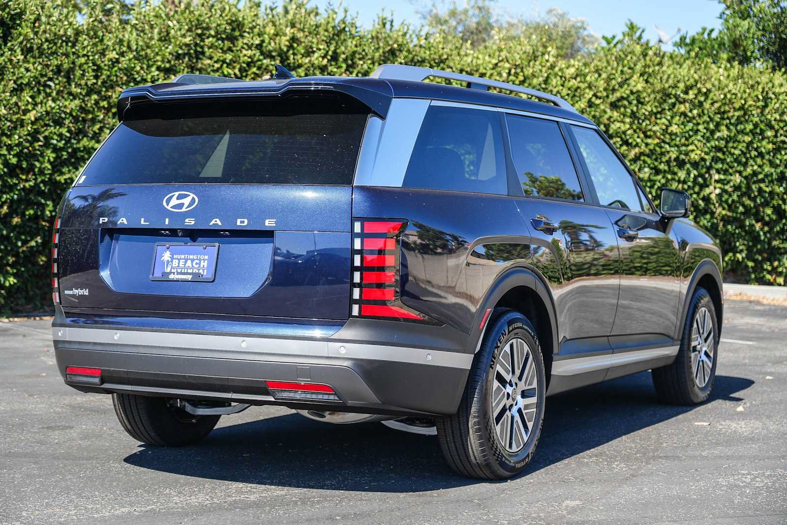 New 2027 Hyundai Palisade SEL Premium FWD image 6