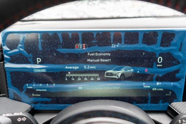 New 2026 Nissan Kicks SR w/ Cold Weather Package image 16