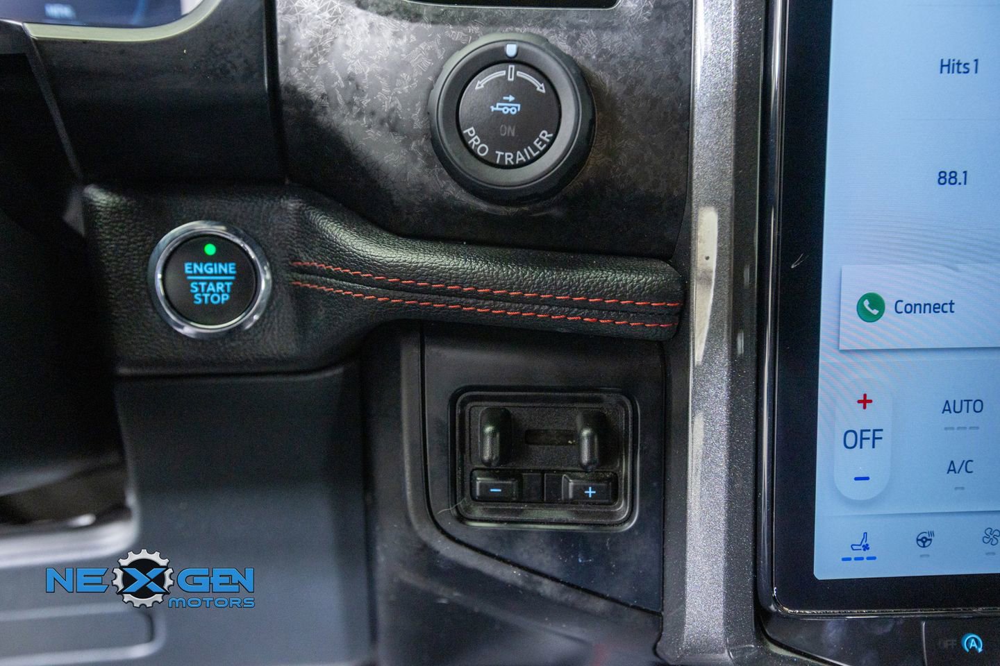 Used 2023 Ford Expedition Max Limited AWD/4WD image 18