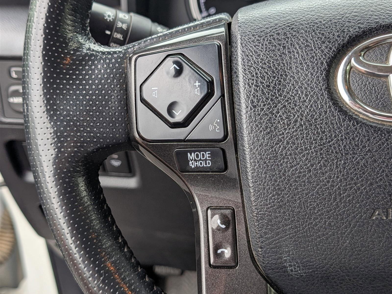 Used 2023 Toyota 4Runner TRD Off-Road Premium image 21