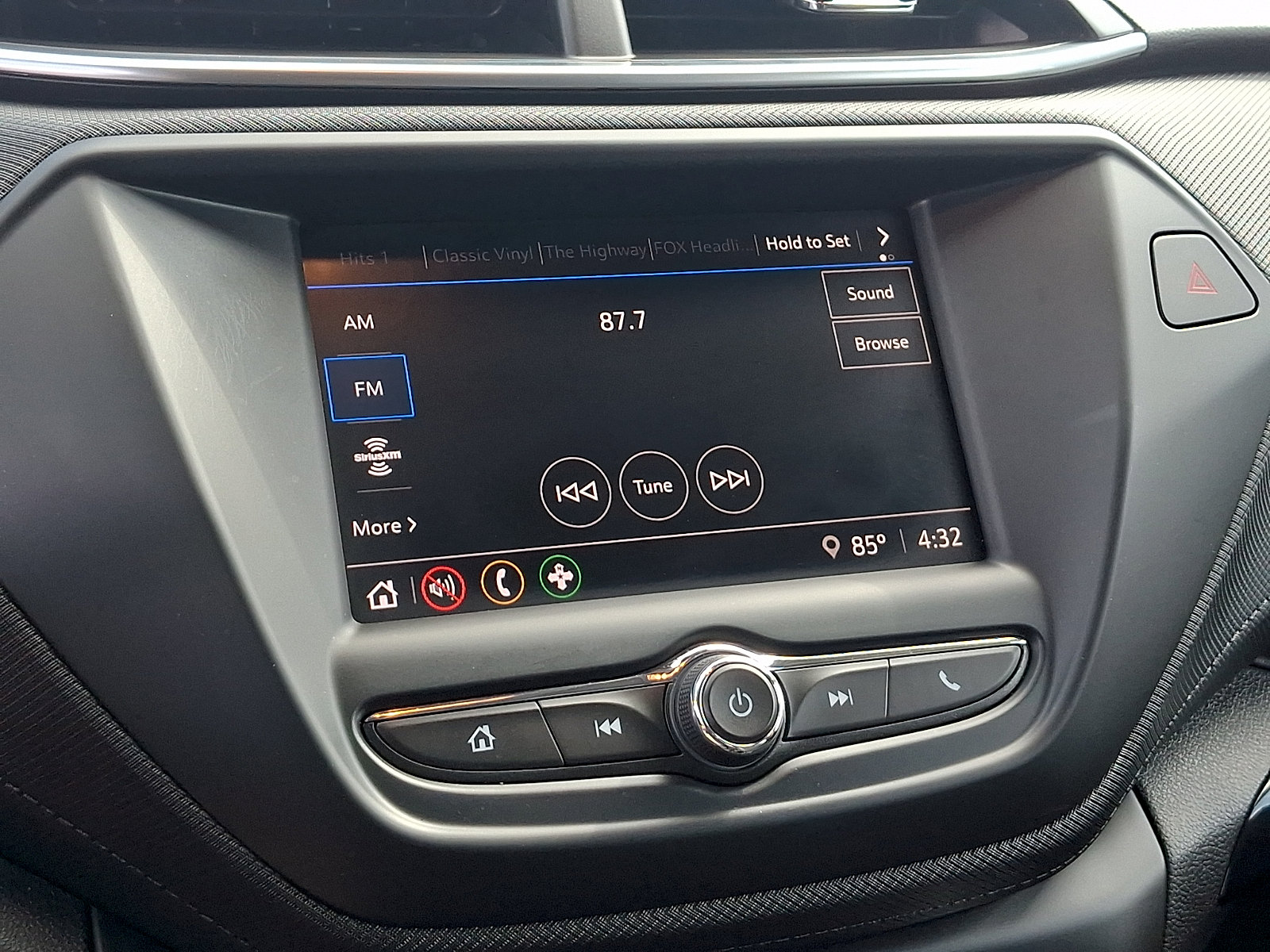 Certified 2023 Chevrolet TrailBlazer LT FWD image 17