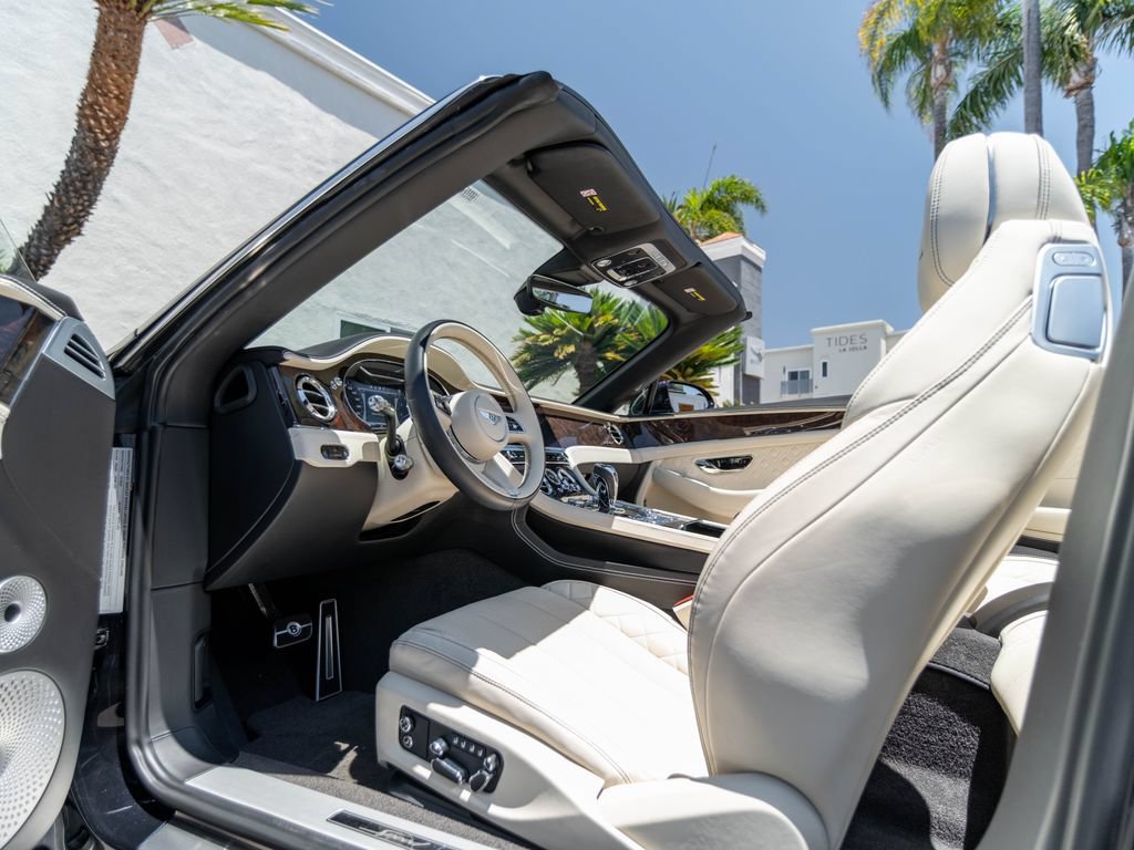 Used 2023 Bentley Continental GT Speed AWD/4WD image 2