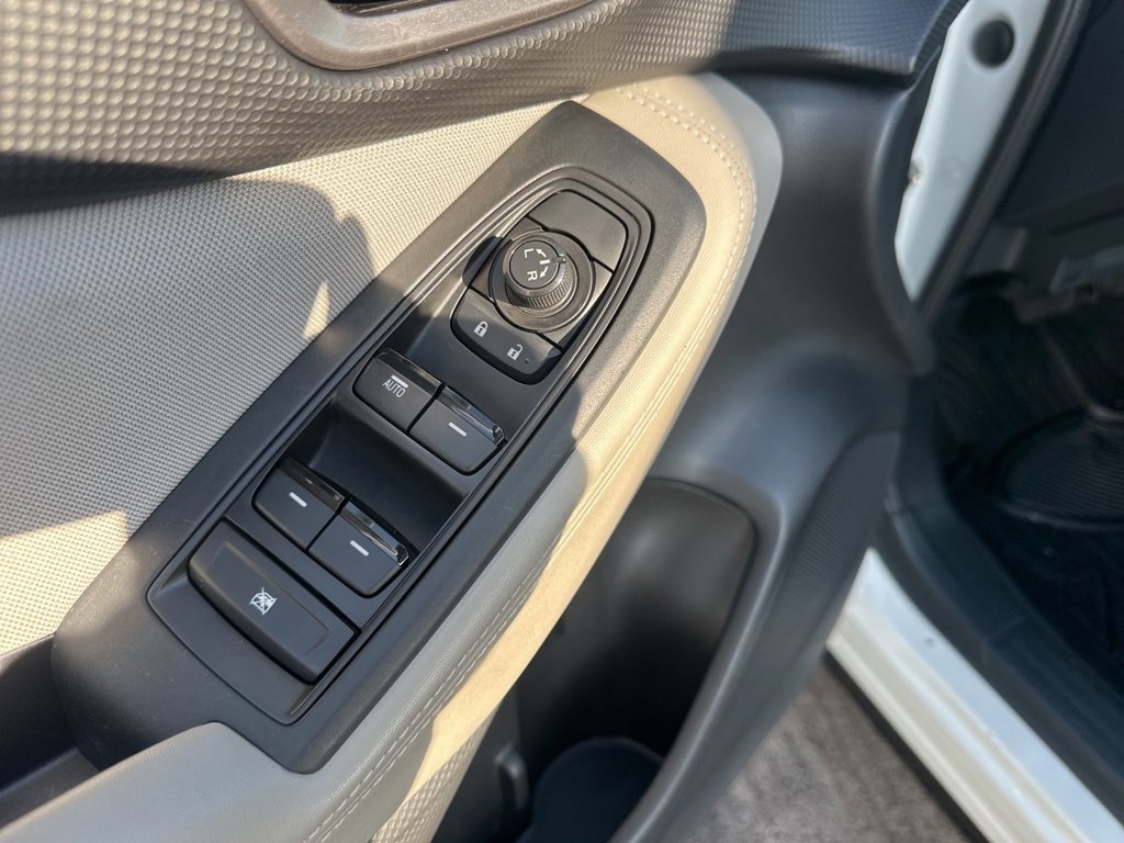 Used 2023 Subaru Forester Base image 10