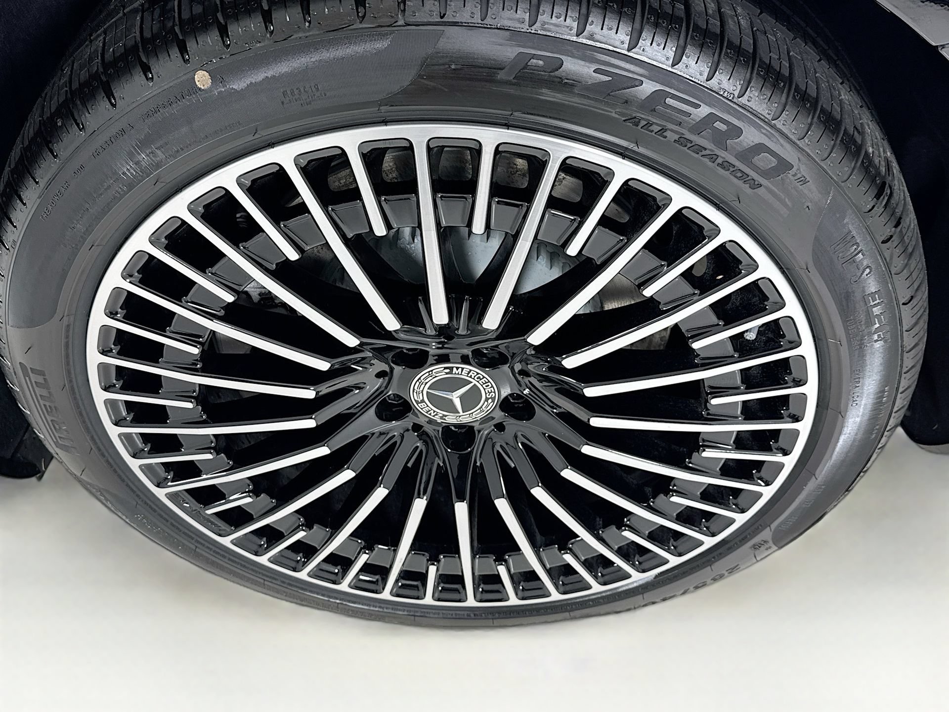 New 2026 Mercedes-Benz EQS 450+ 4MATIC Sedan image 33