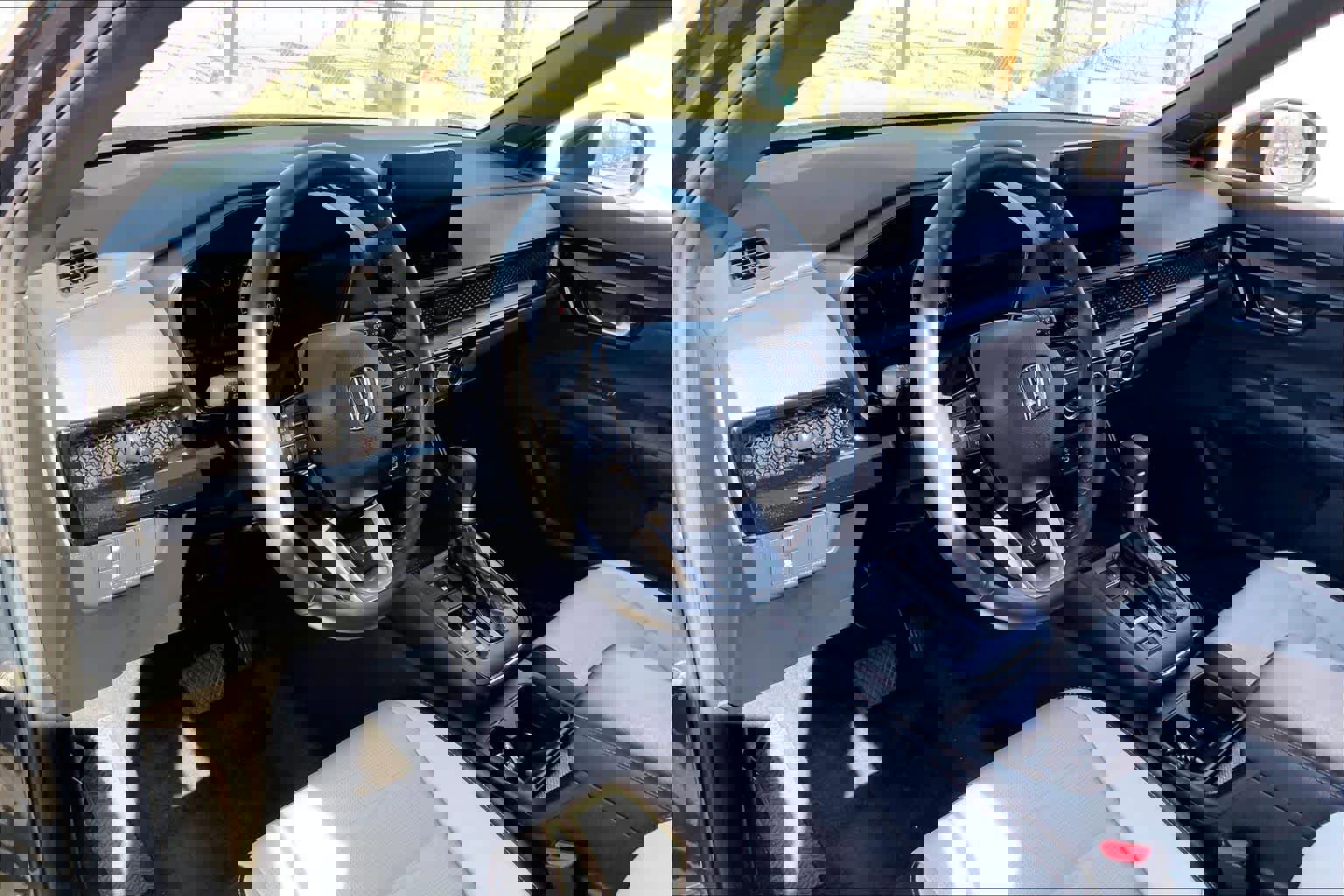 Used 2024 Honda CR-V Sport Touring image 15