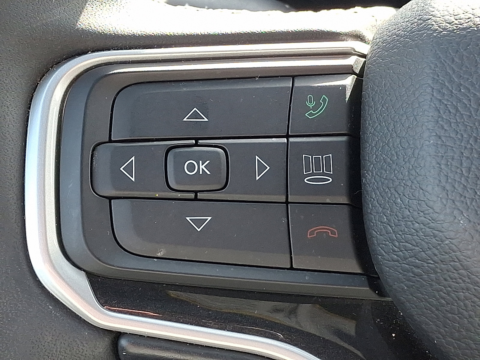 Certified 2022 Jeep Wagoneer Series I image 22