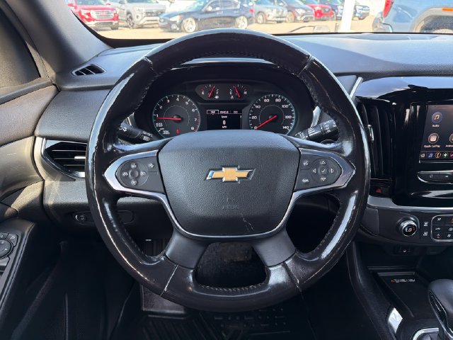 Used 2022 Chevrolet Traverse LT FWD image 10