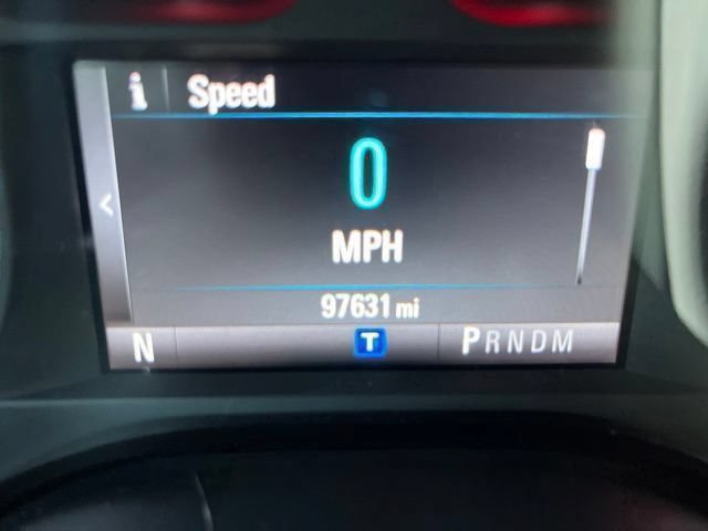 Used 2018 Chevrolet Camaro LT RWD image 6