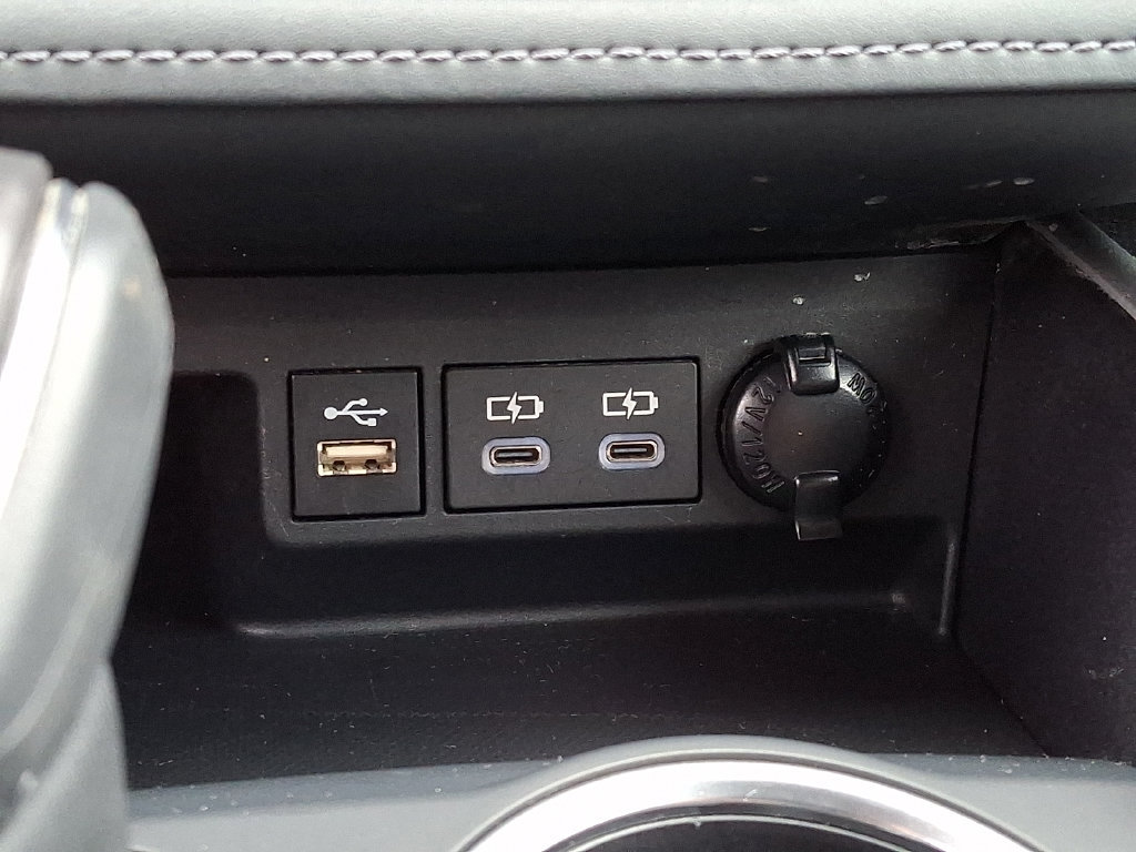 Certified 2025 Toyota Highlander LE AWD/4WD image 18