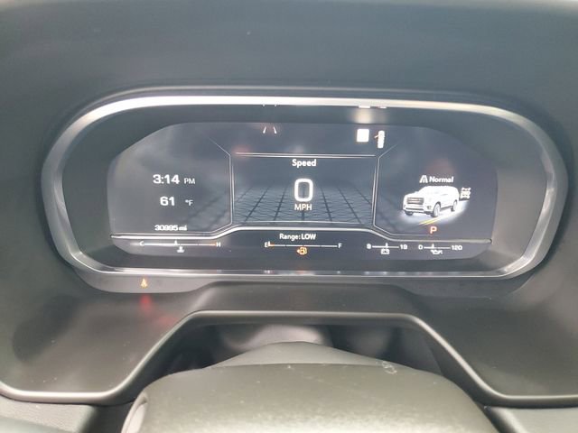 Used 2023 GMC Yukon XL AT4 w/ Technology Package image 14