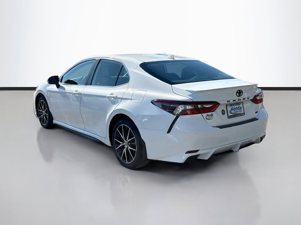 Used 2024 Toyota Camry SE w/ Blackout Package (TMS) FWD image 5