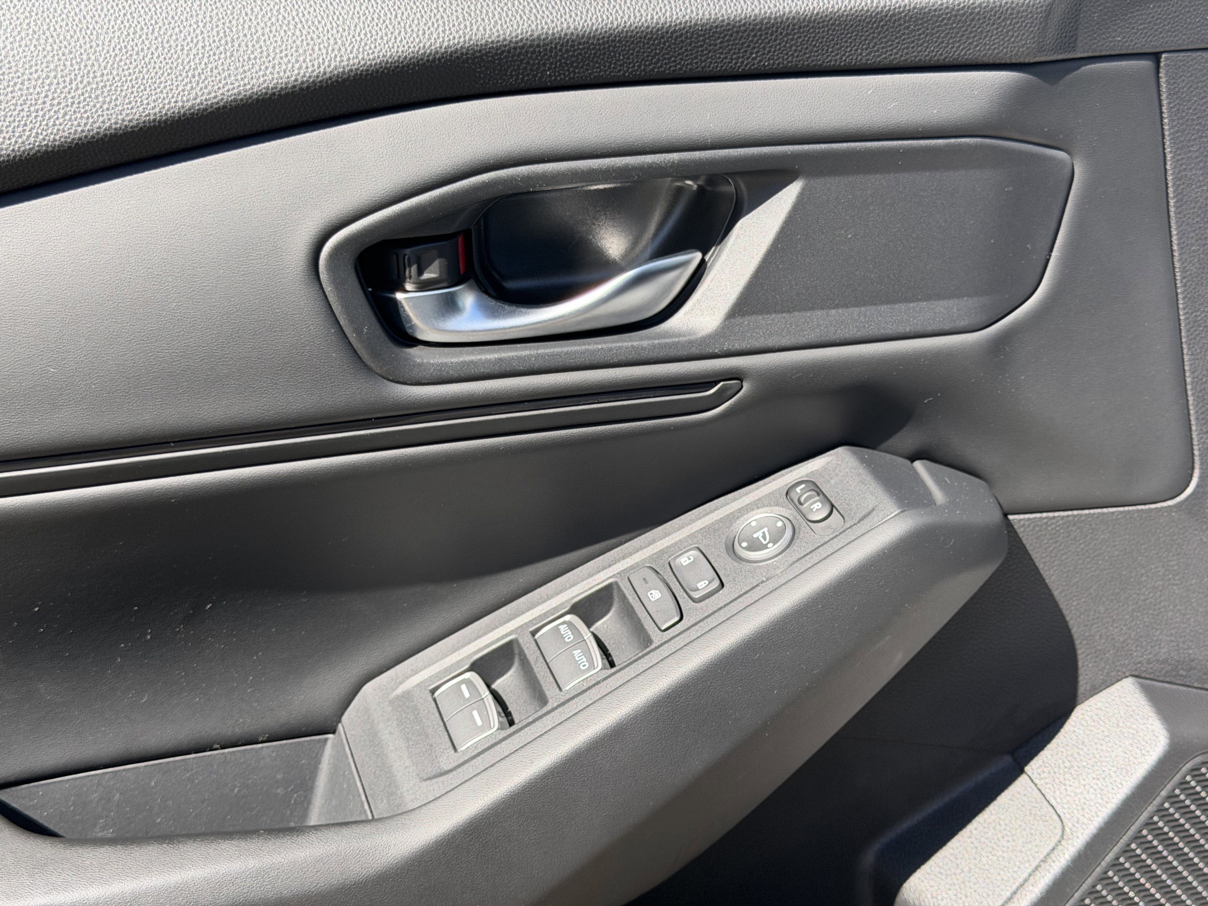 Certified 2024 Honda Accord EX image 9