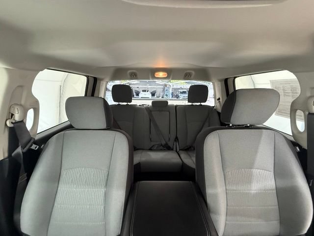 Used 2023 RAM 1500 Classic SLT AWD/4WD image 29