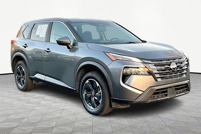 Used 2024 Nissan Rogue SV